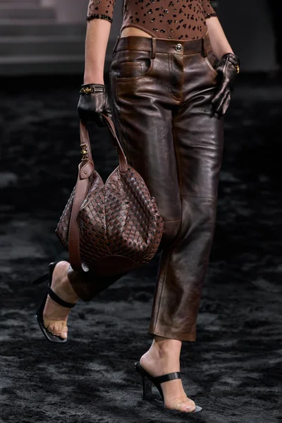 Look 46